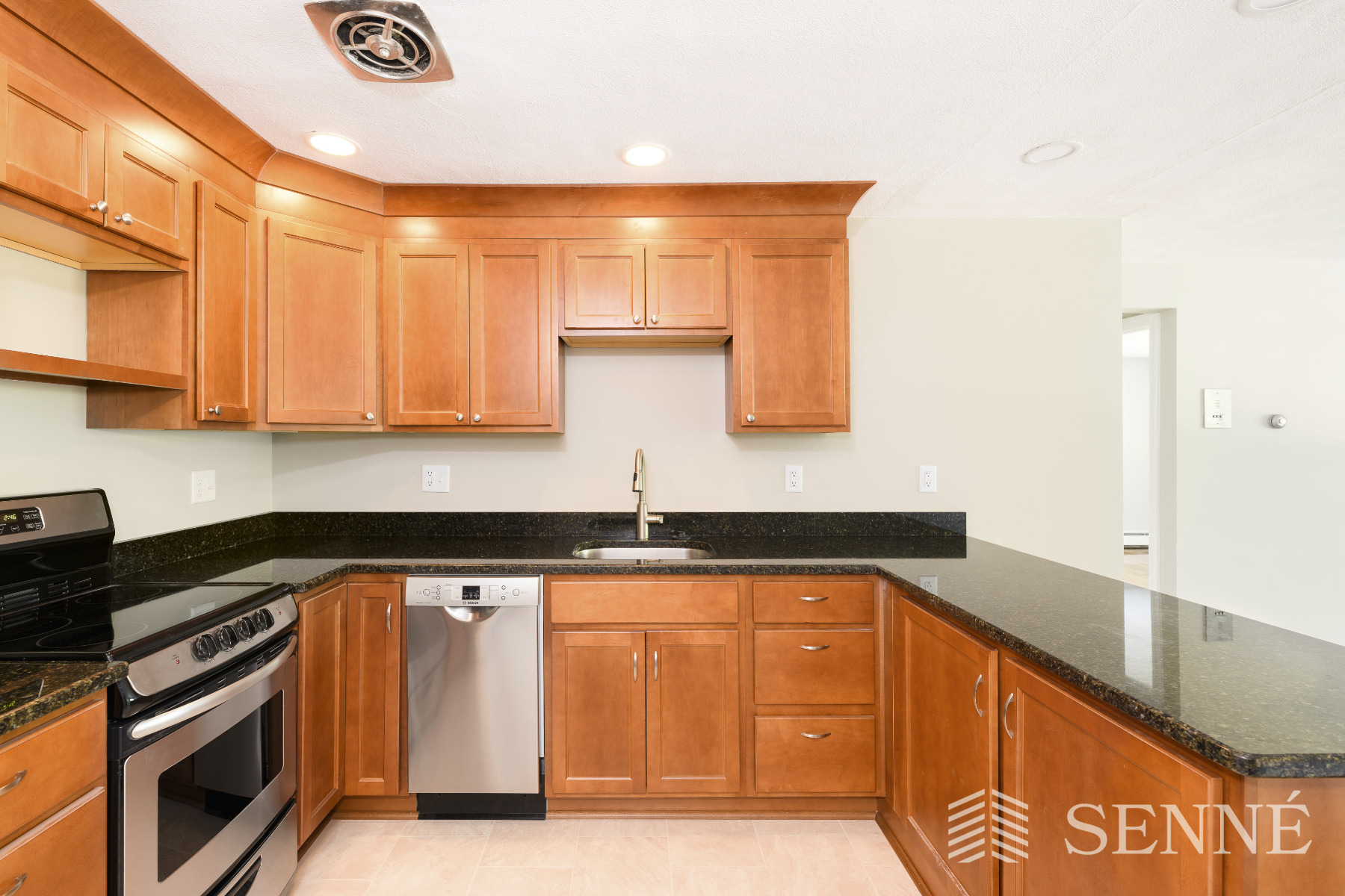 2192 Massachusetts Ave, Porter Square