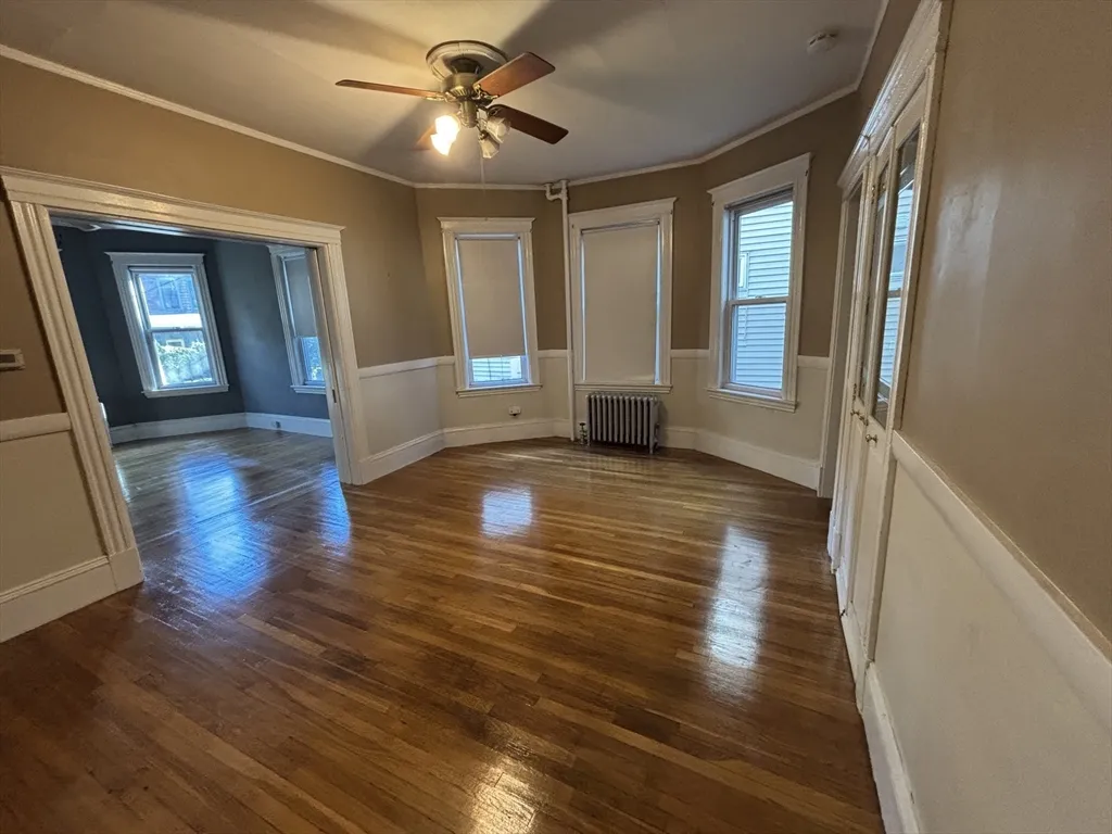 8 Usher Rd, West Medford