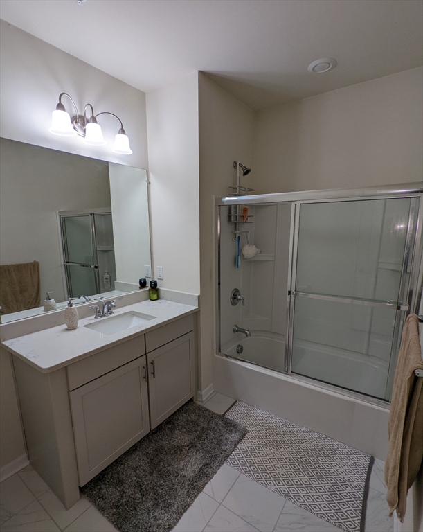 120 University Ave, Westwood