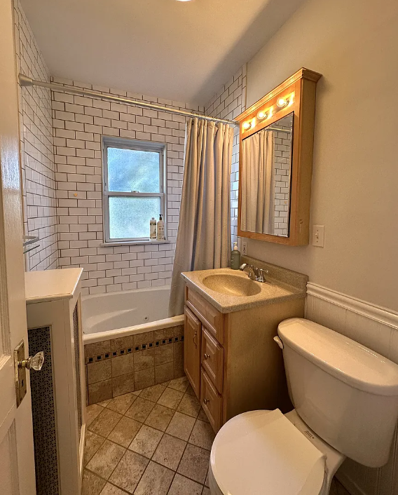 3 bed, 1 bath apartment for rent at 27 Thelma Rd Unit 2, Dorchester — photo 14 of 17