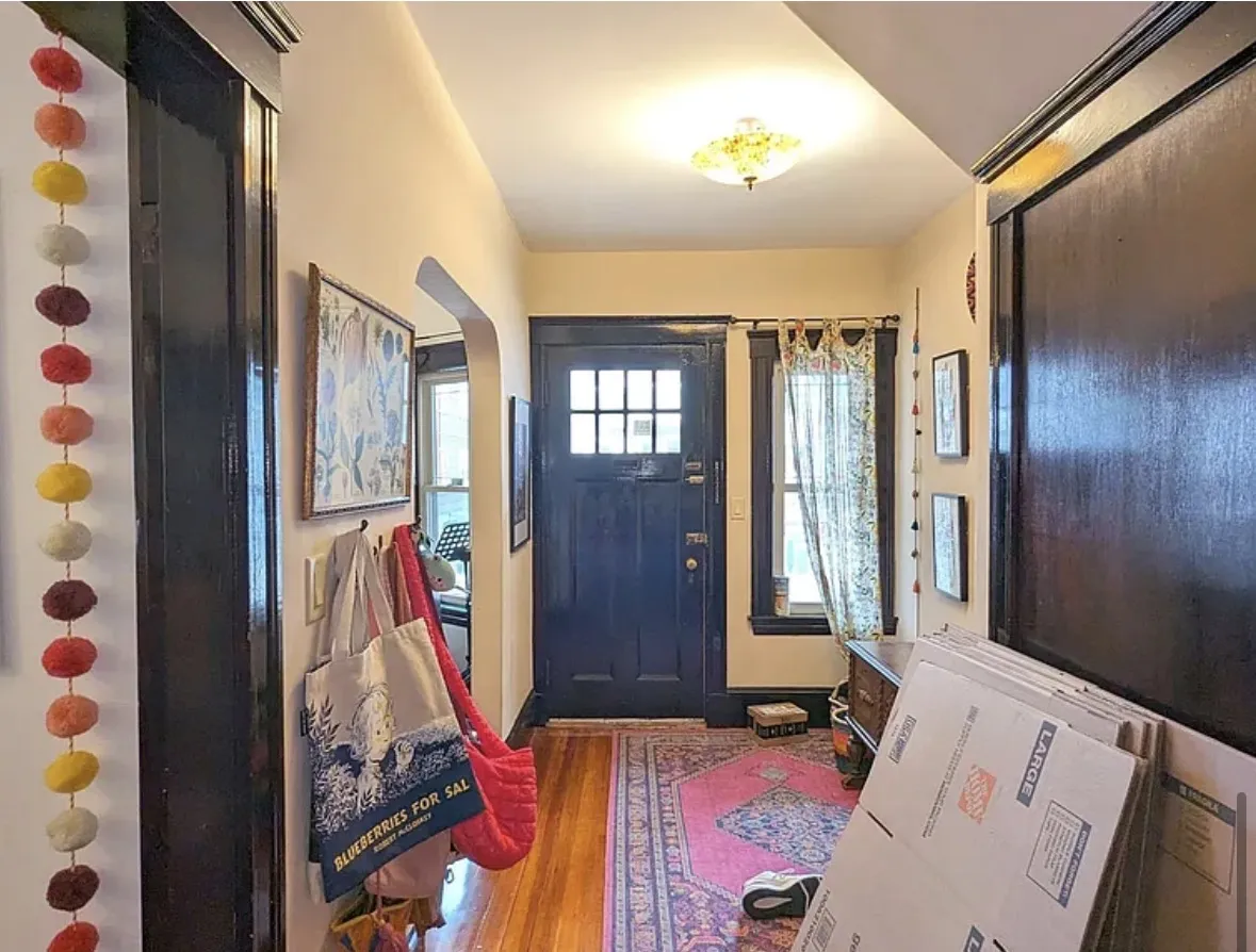 69 Prichard Ave, Powder House Square