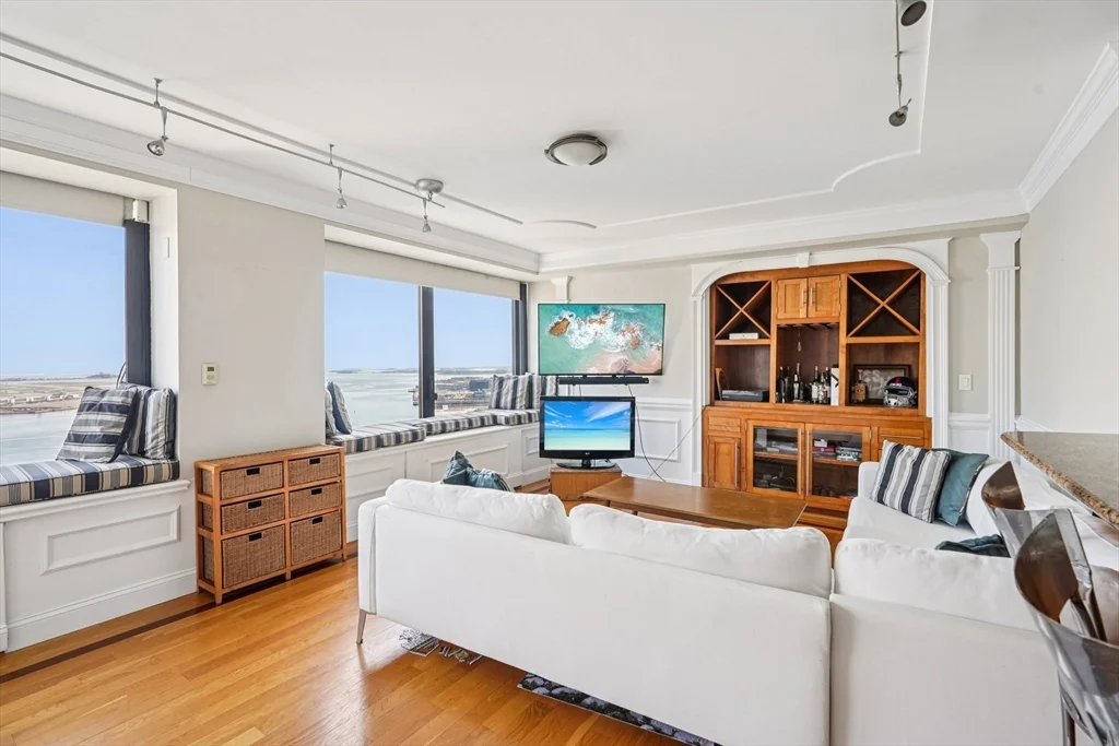 65 E India Row, Boston Downtown