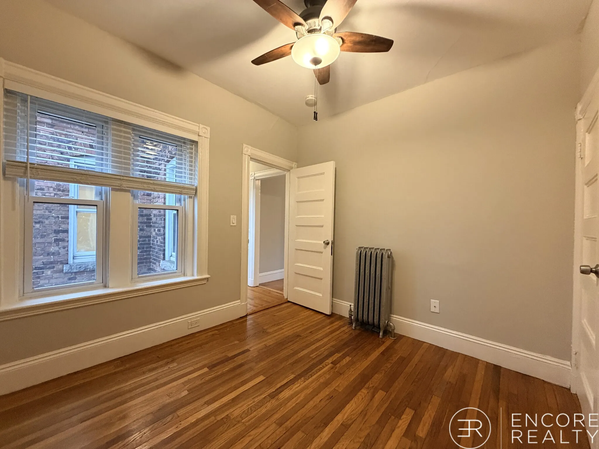 900 Massachusetts Ave, Riverside