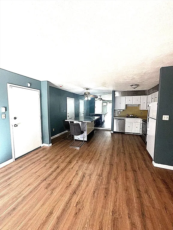 59 Highlandglen, Randolph