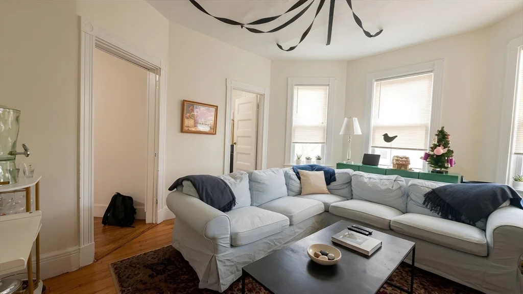 26 Darling, Mission Hill