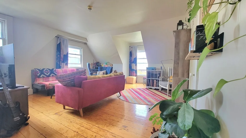 45 Auburn St, Coolidge Corner