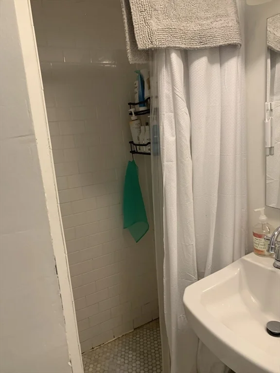 155 Salem St, North End