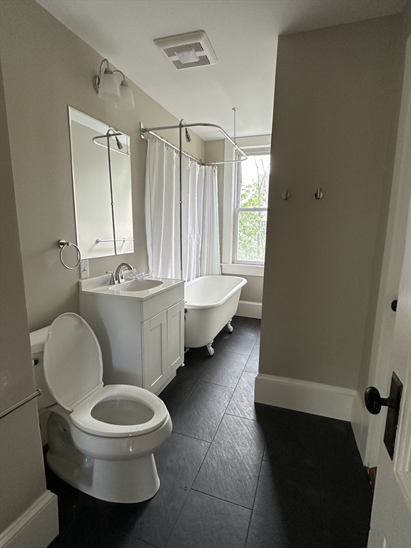 270 Court St, Plymouth