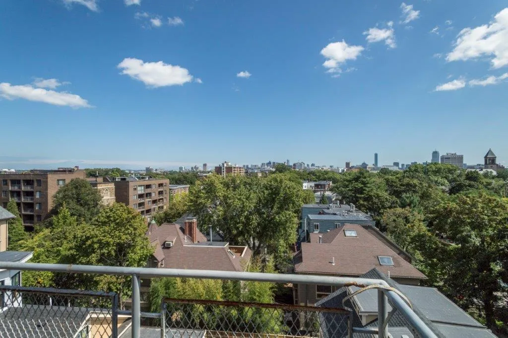 334 Harvard St, Mid-Cambridge
