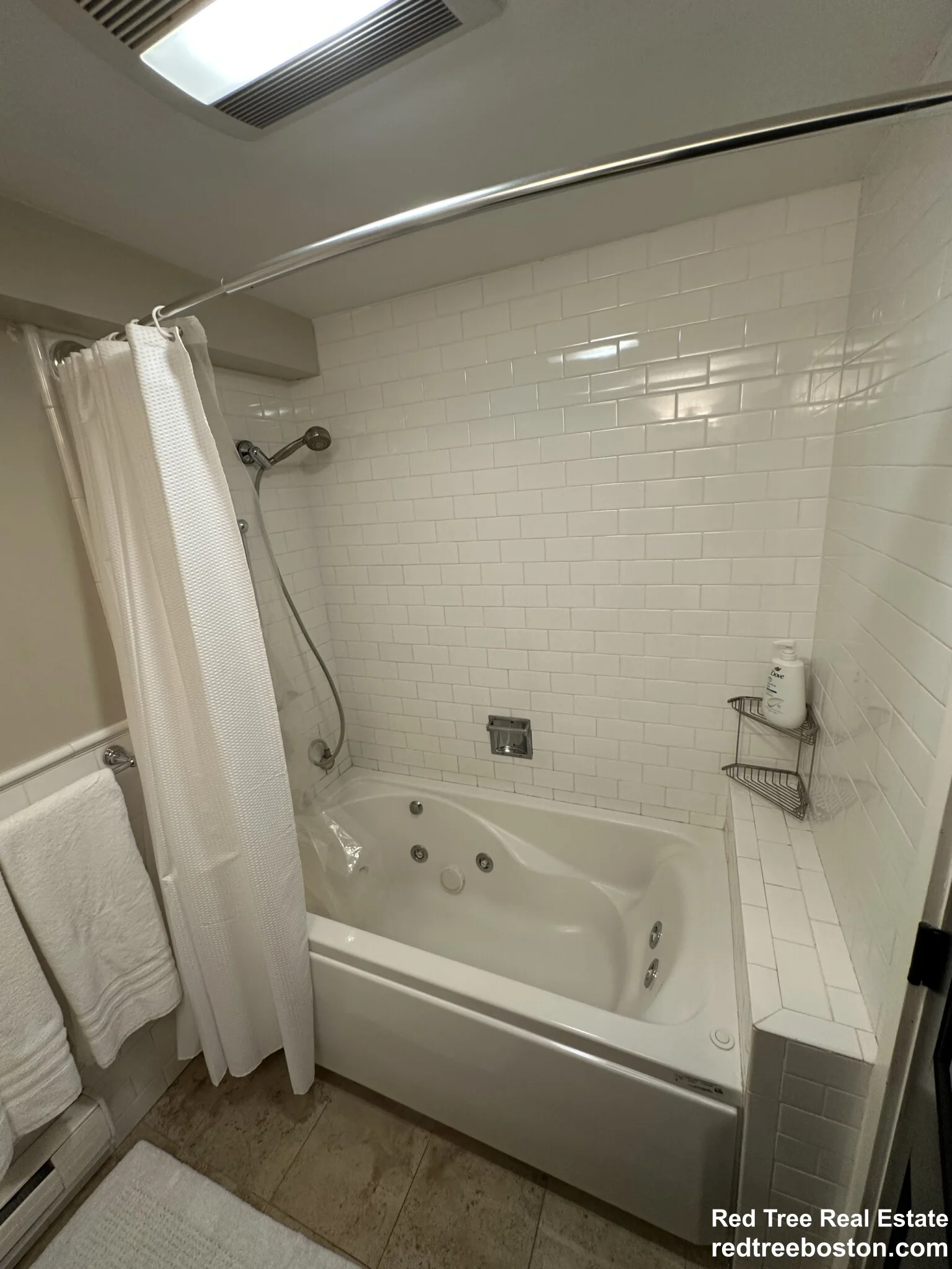 25 Westfield Rd, West Newton