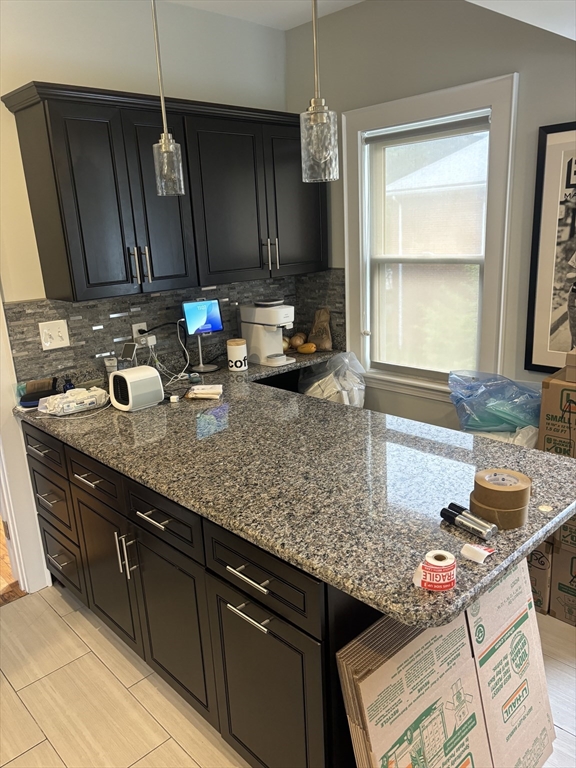 569 Commonwealth Ave, Newton