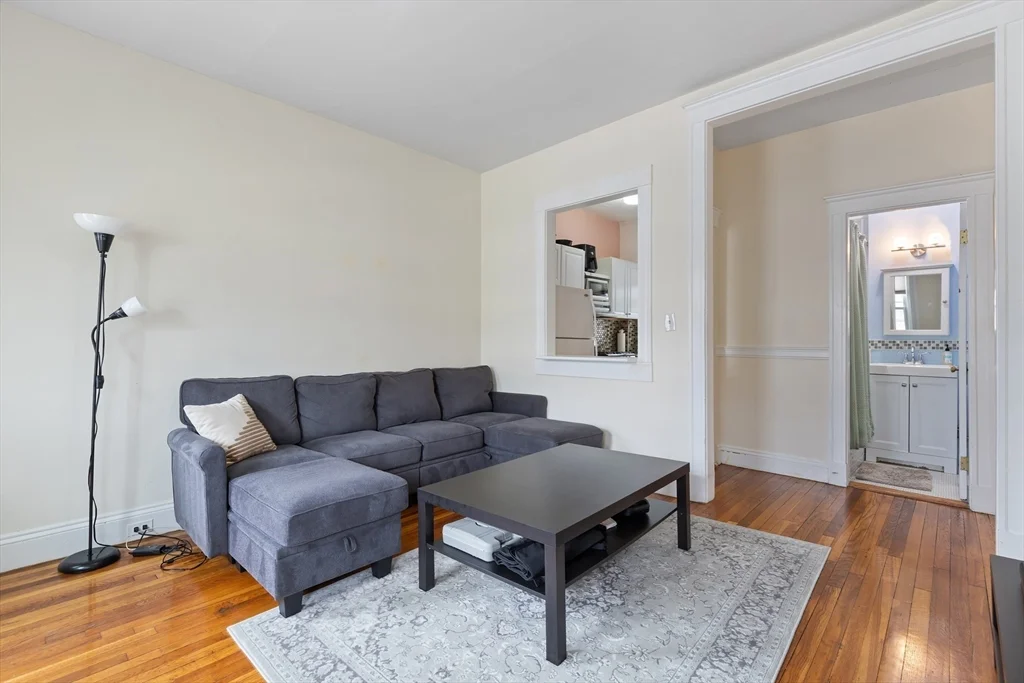 1568 Commonwealth Ave, Brighton