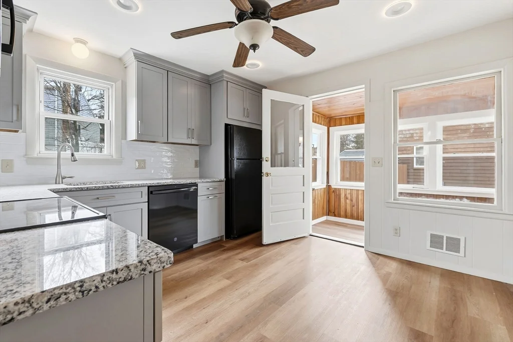 324 Lowel St, Peabody