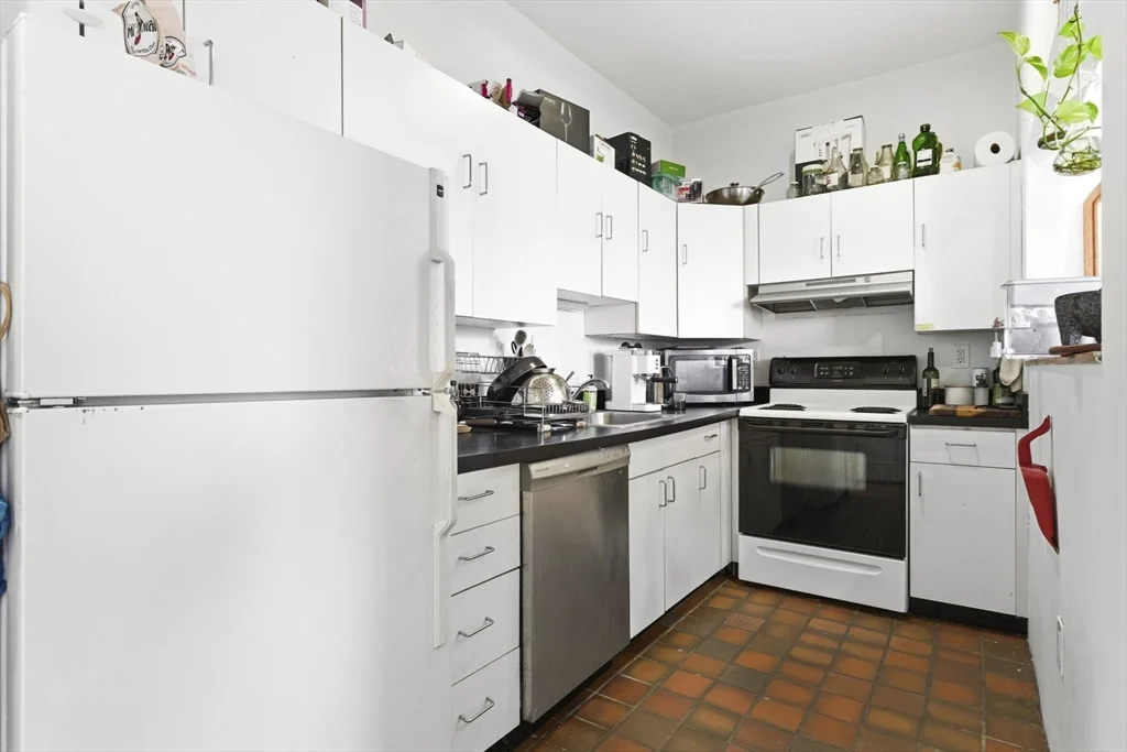 676 Massachusetts Ave, South End