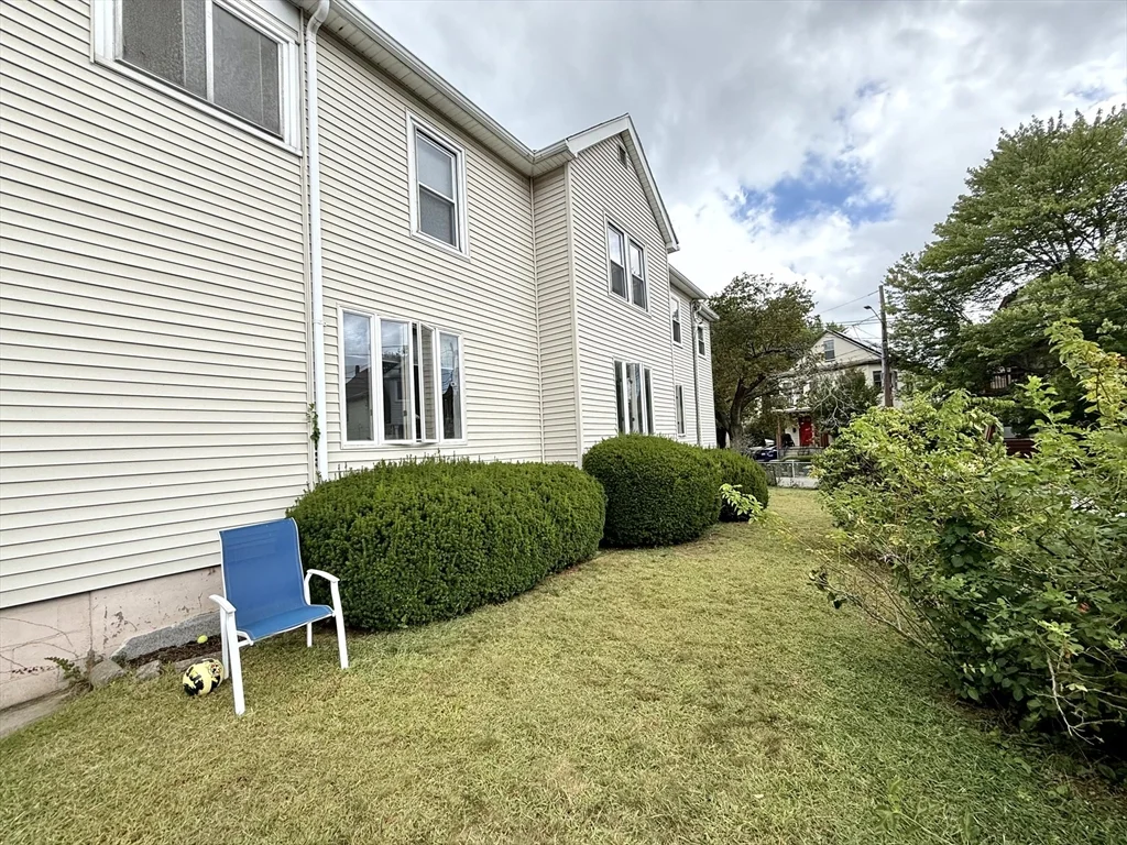 15 Putnam St, Watertown