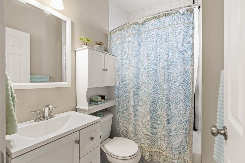 155 Spruce St, Watertown