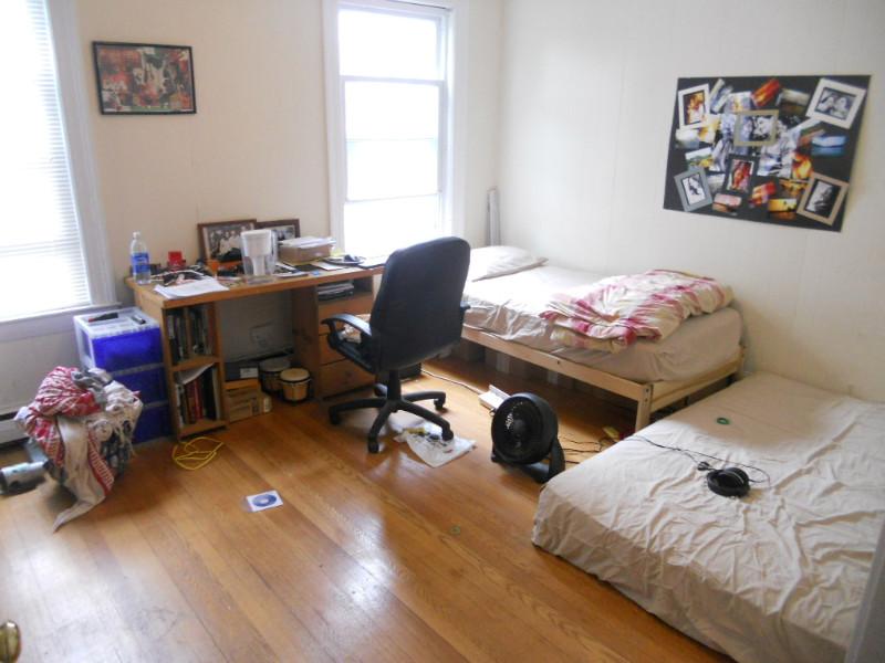 2 Ashford Ct, Allston