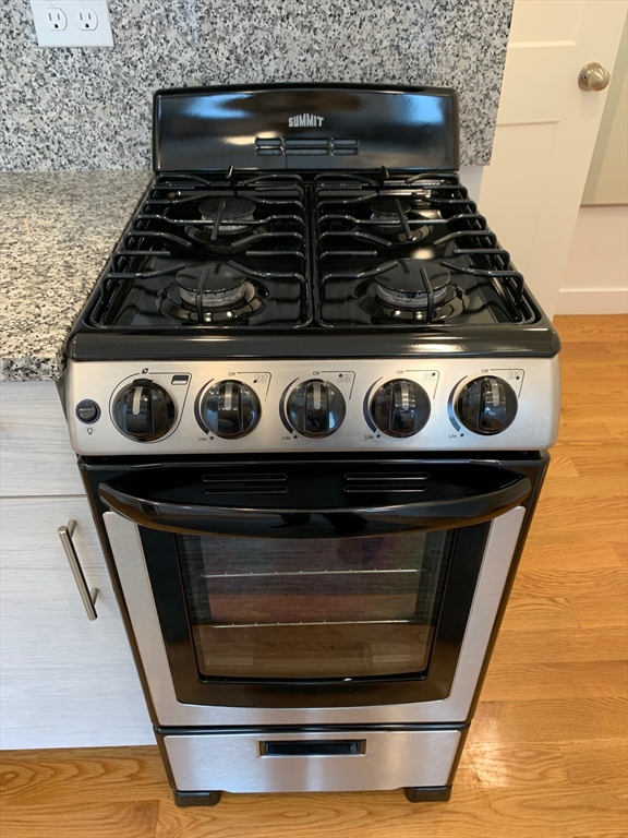 16 Fifth St, Chelsea