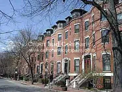 33 Hanson St, South End