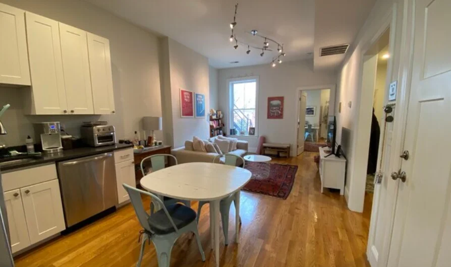 194 Central St, Winter Hill