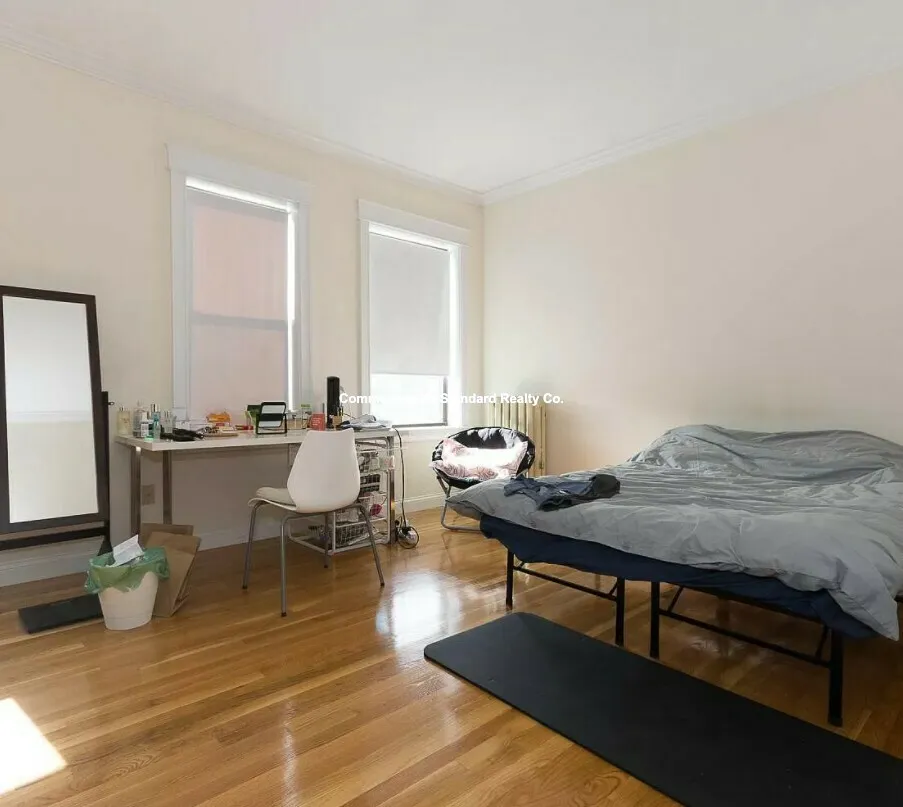 76 Quint Ave, Allston