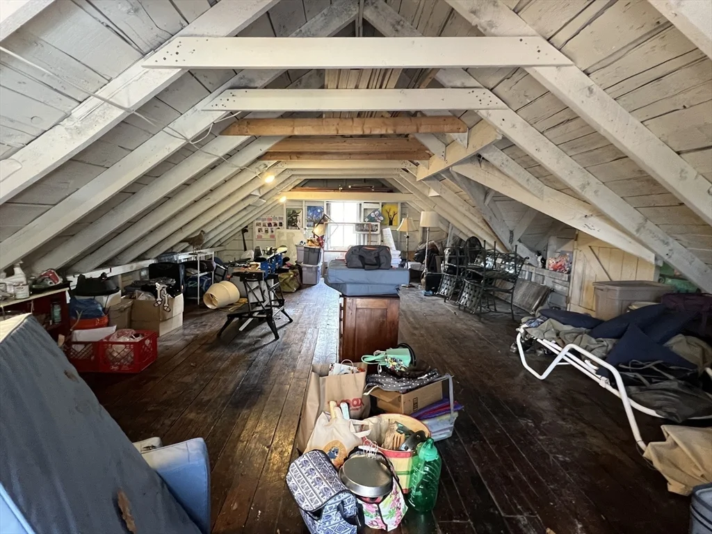 15 Orchard St, Newton