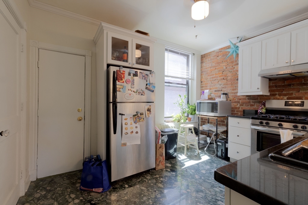 1400 Commonwealth Ave, Allston