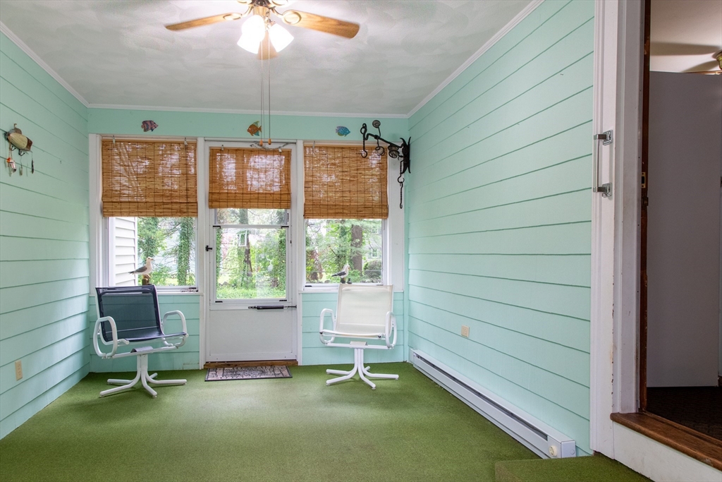 88 Sutherland Rd, North Attleboro