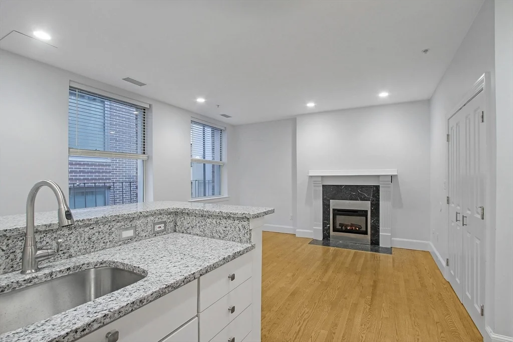 140 Boylston St, Boston Downtown