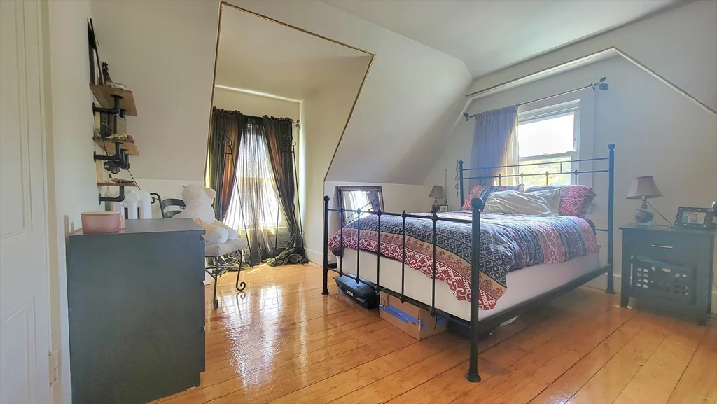 45 Auburn St, Coolidge Corner