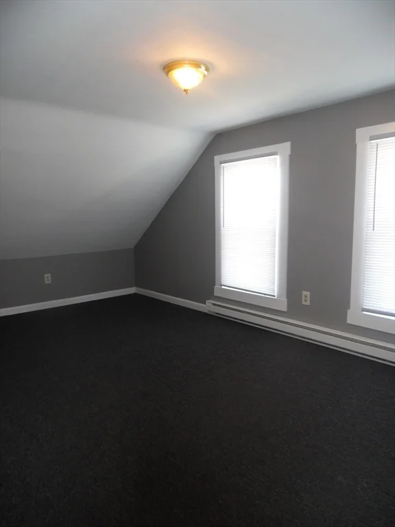185 Mason St, Fall River