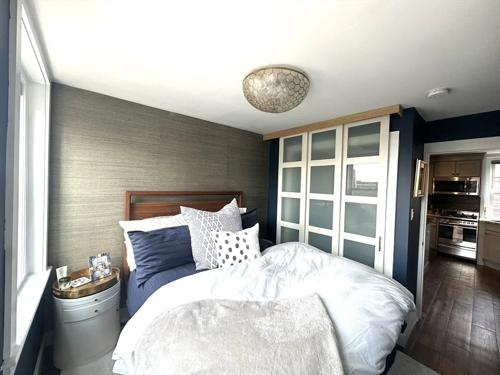 10 Henchman St, North End