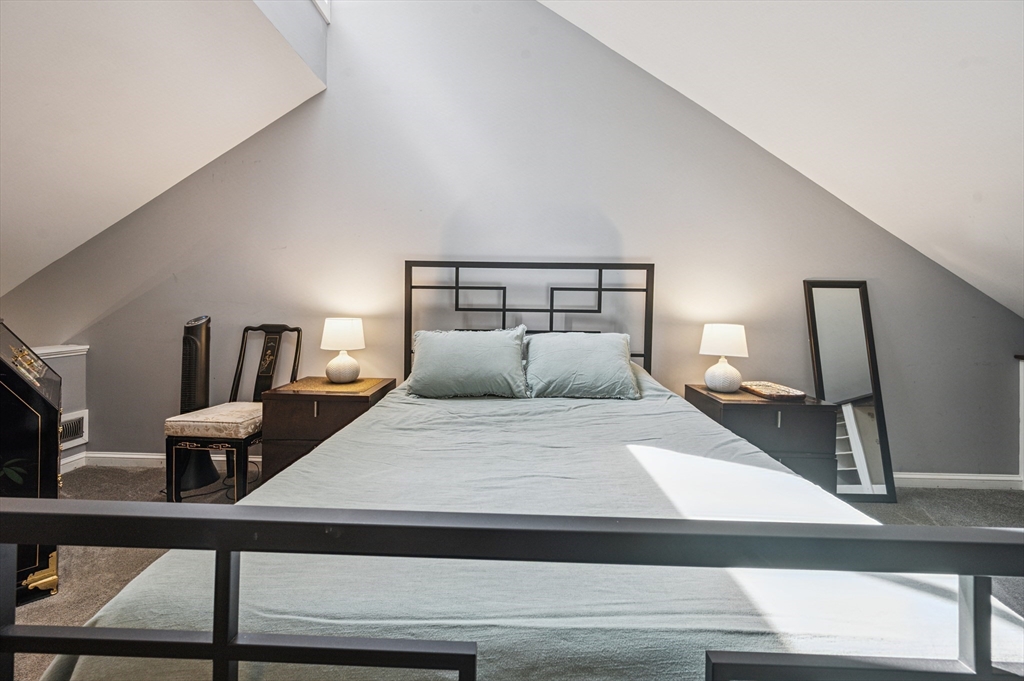 330 Sterling St, West Boylston