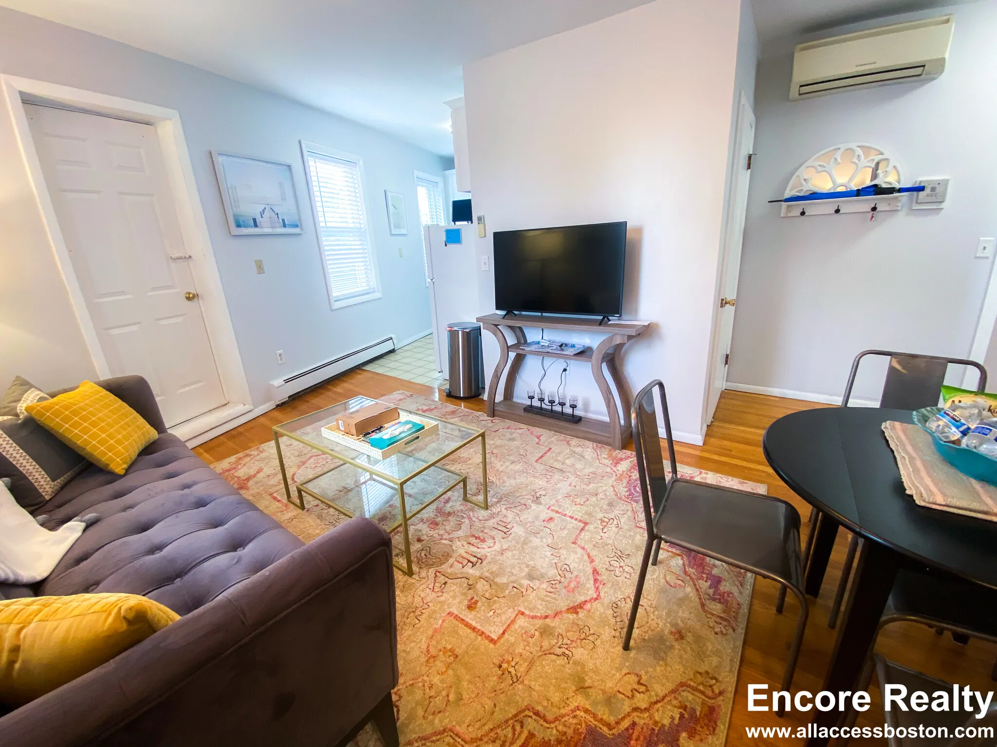 1004 Tremont St, Roxbury