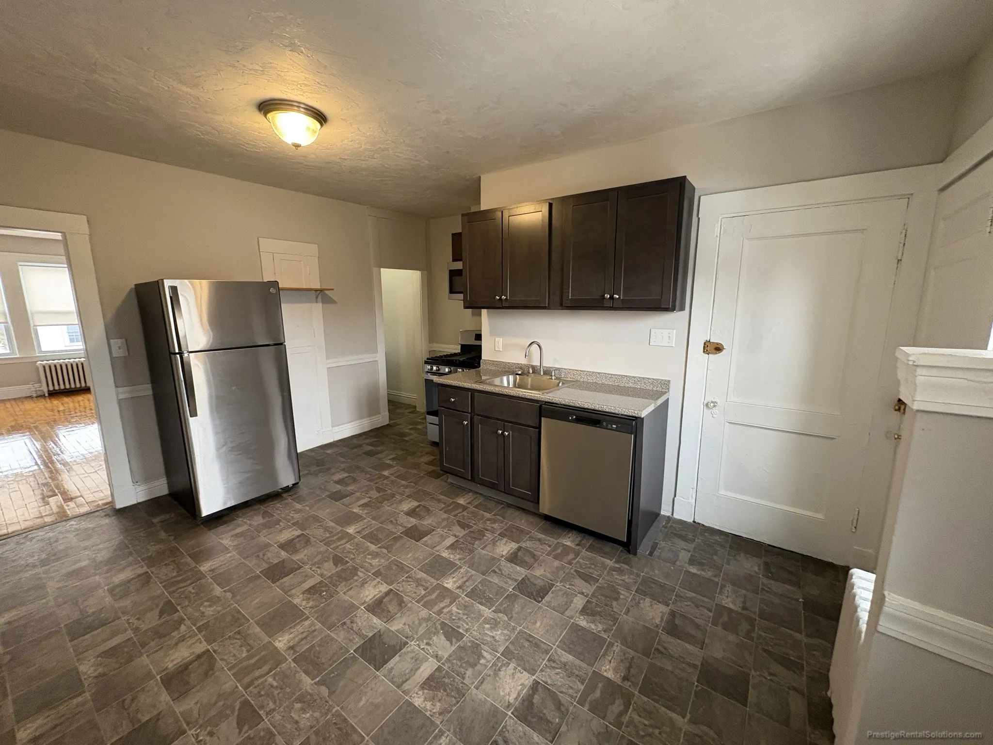 33 Lourdes Ave, Jamaica Plain