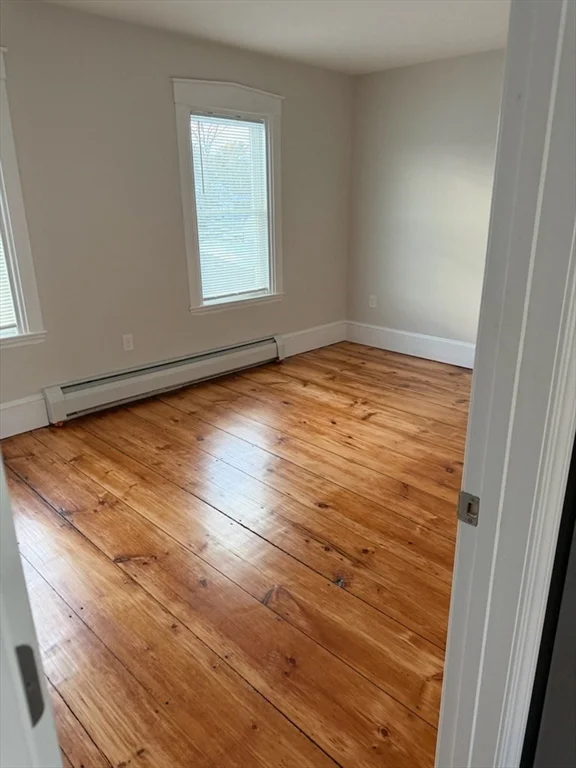 168 Wales St, Abington