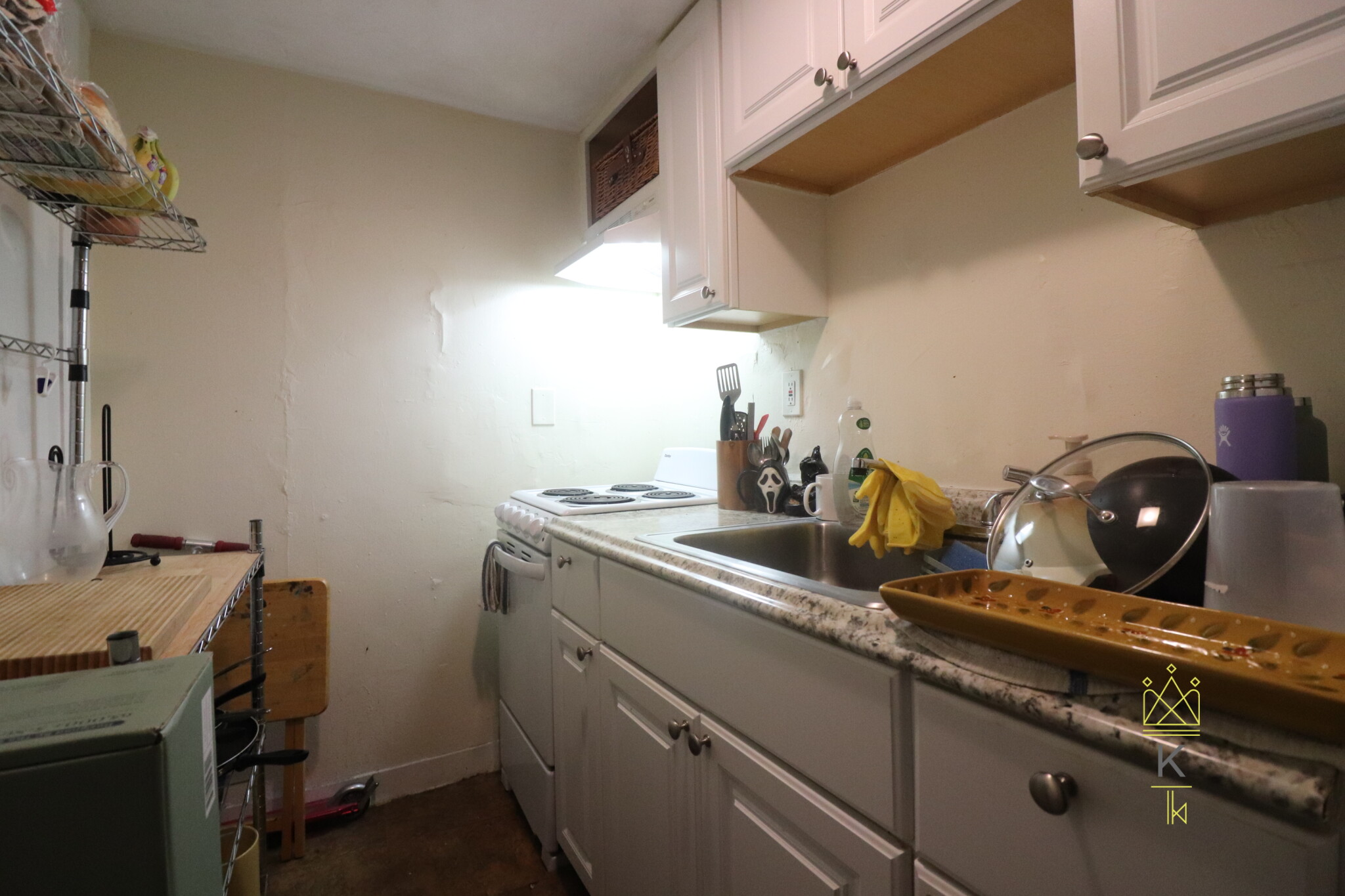 1961 Commonwealth Ave, Brighton