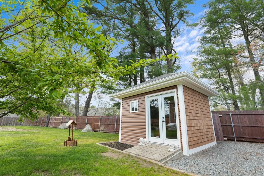 56 Chipaway Rd, Freetown