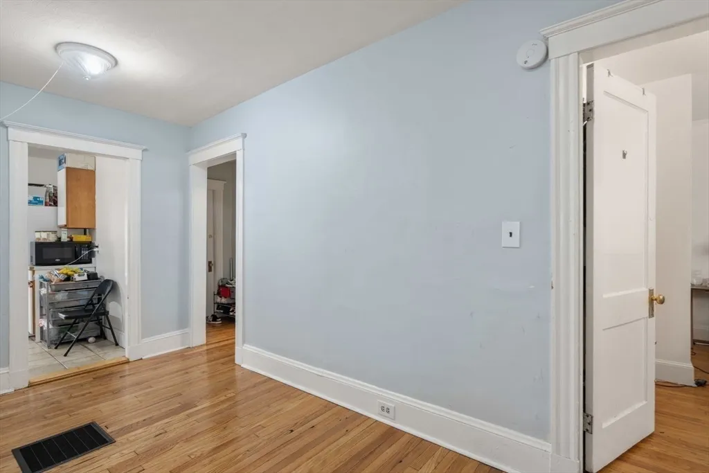 18 Claymoss Rd, Brighton