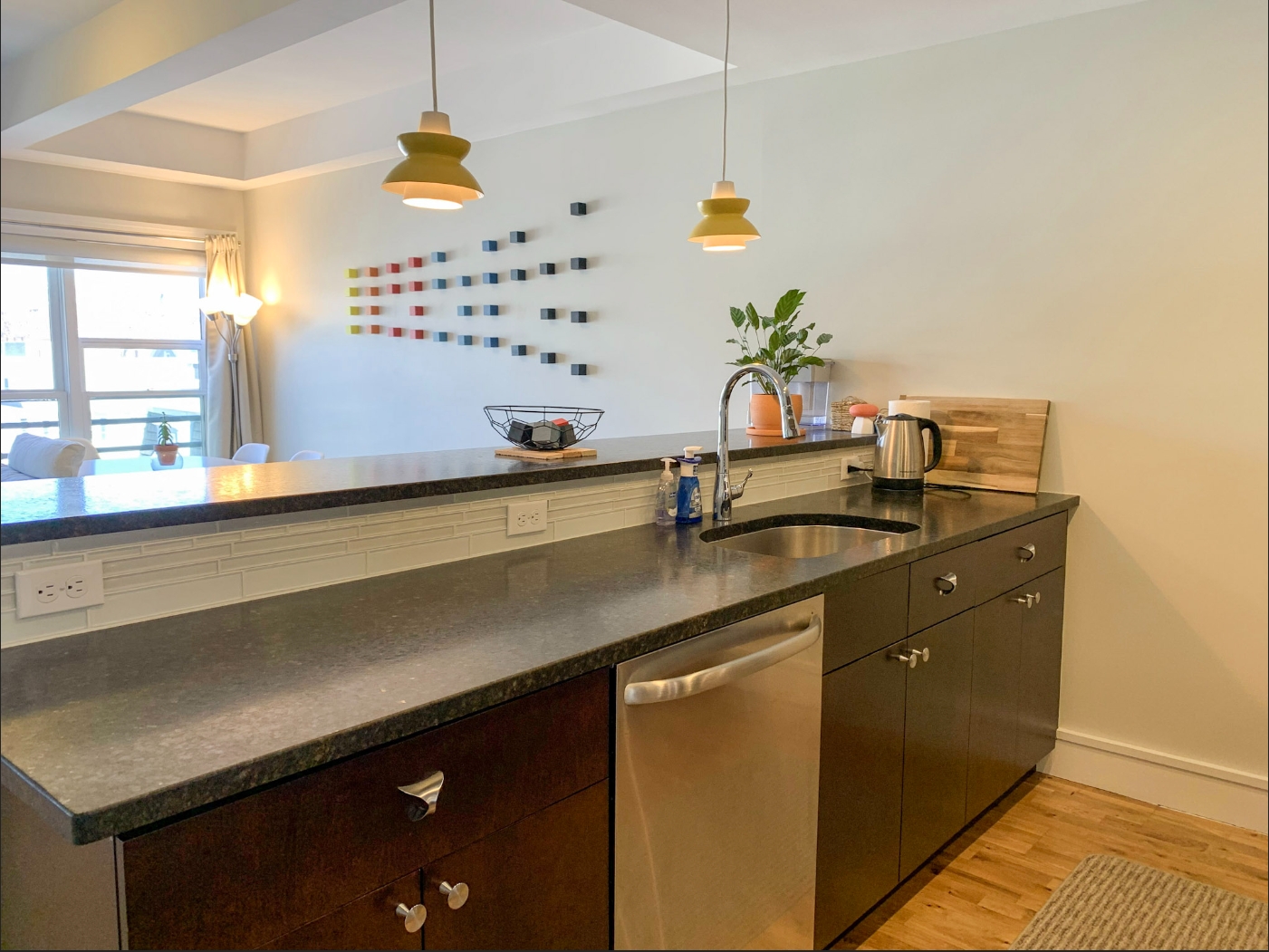 126 Charles St, East Cambridge