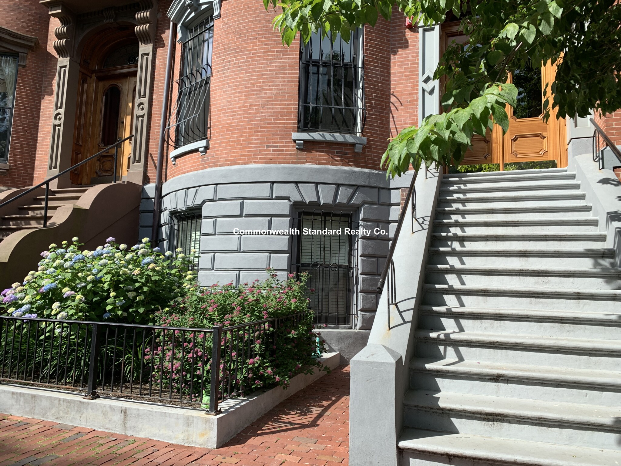 3 Worcester Sq, South End