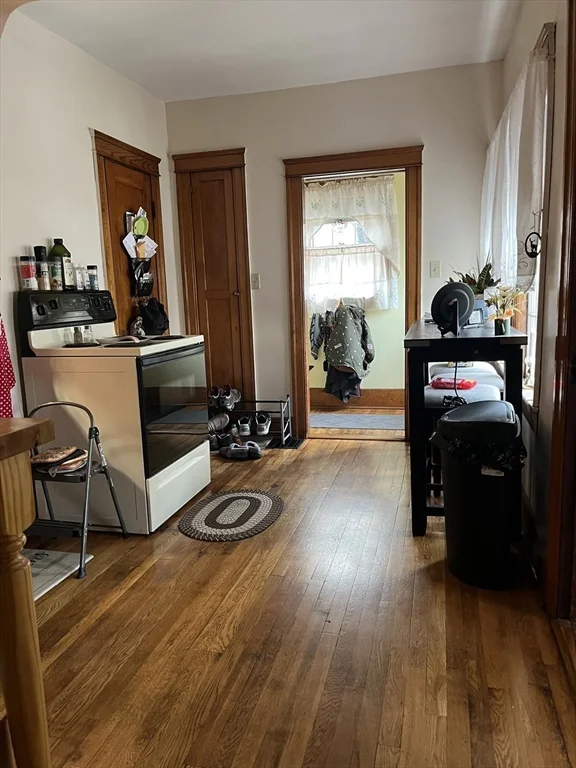 144 Linwood St, Uxbridge