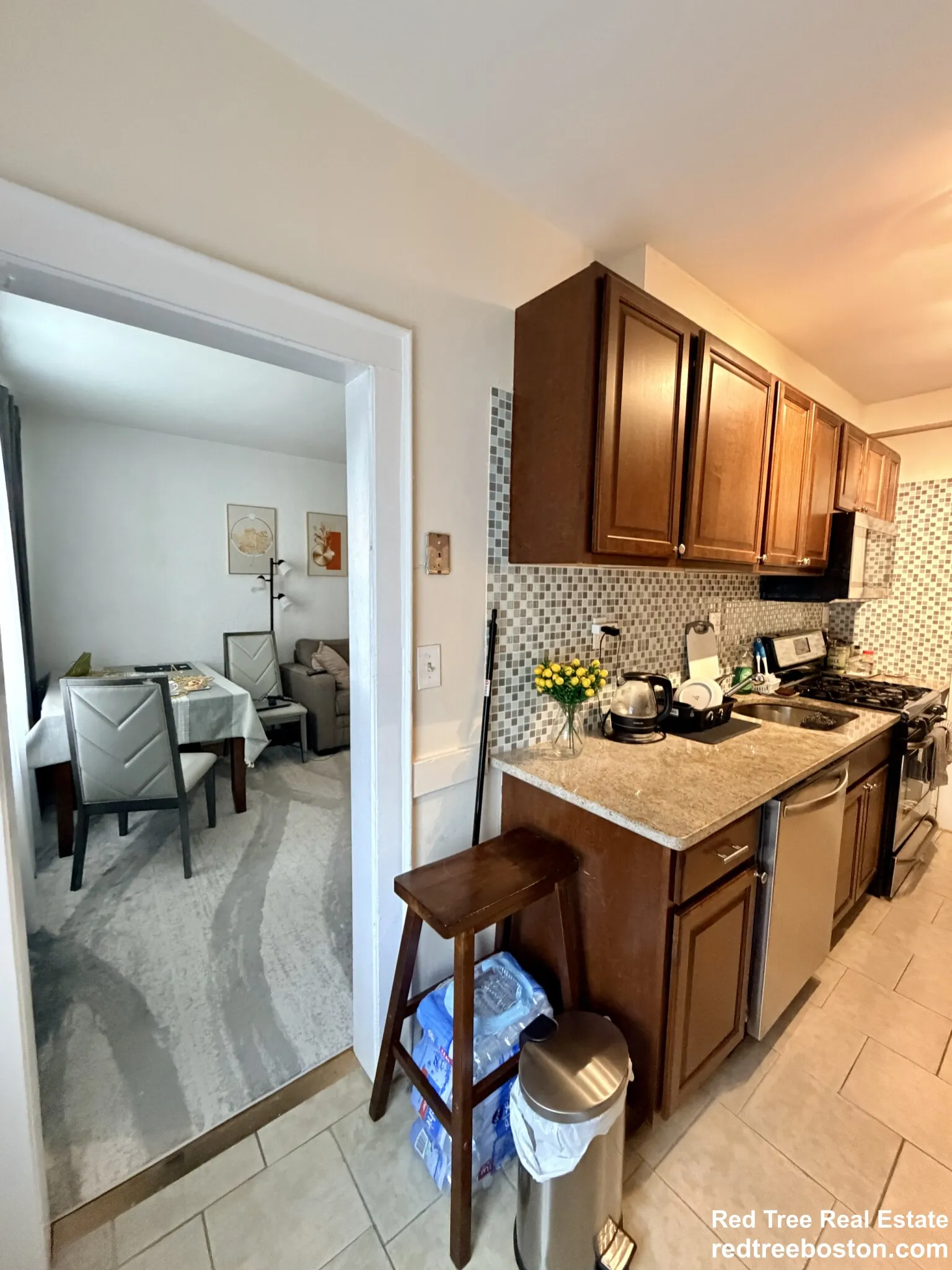 90 Kilsyth Rd, Brighton