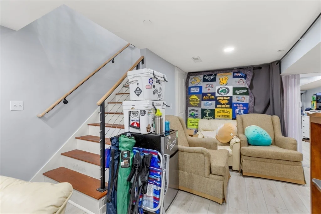 32 Cameron Ave, Teele Square