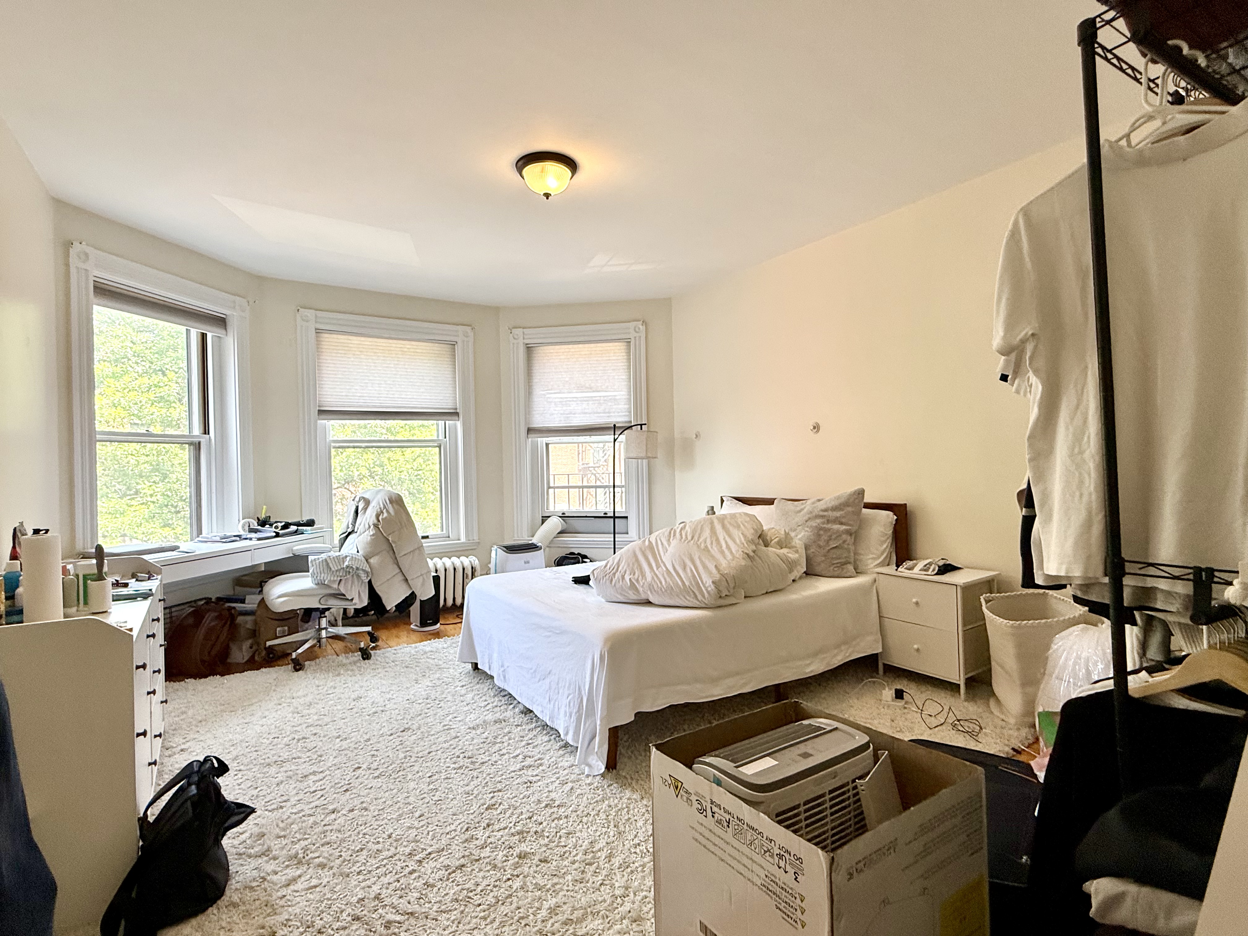 293 Newbury St, Back Bay