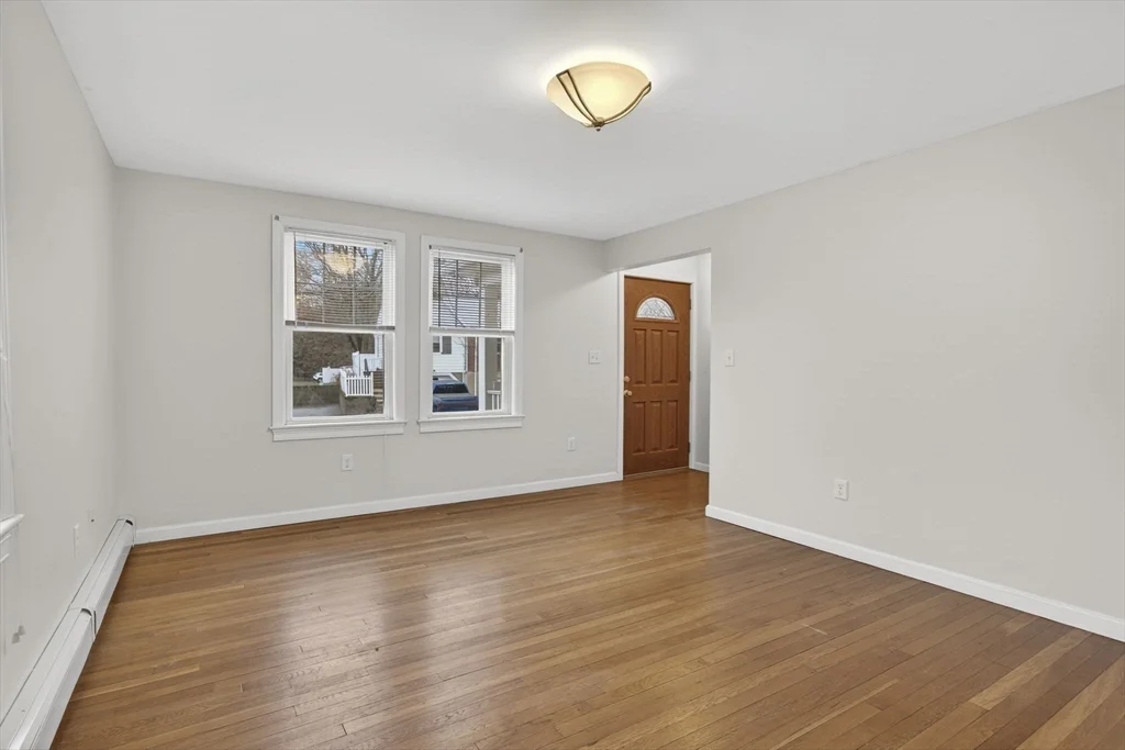 5-7 Linwood Ave, Wyoming