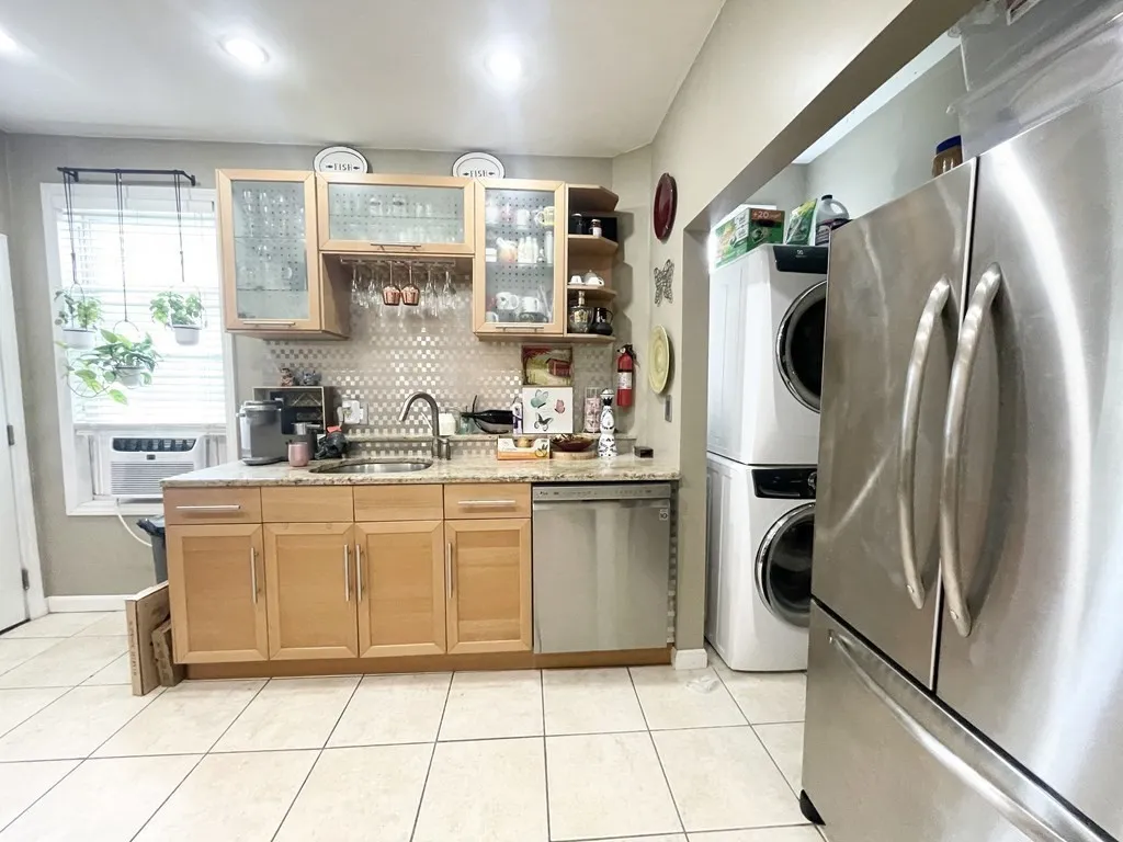 9 Mount Pleasant, Boston