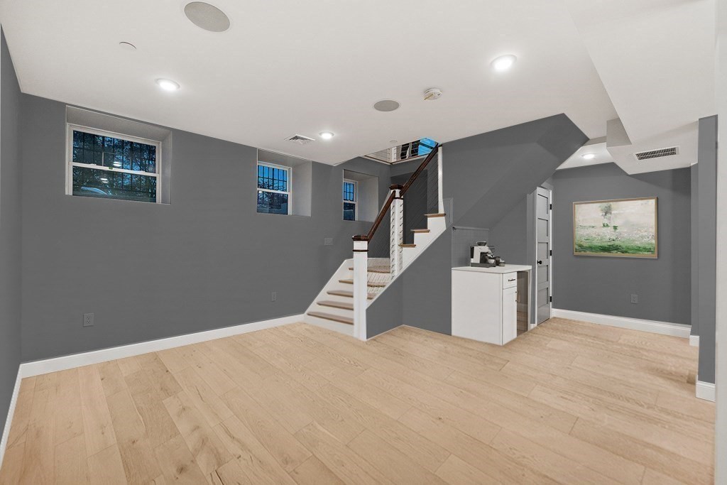 375 Hyde Park Ave, Boston