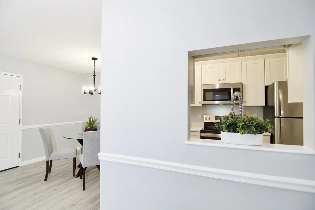 22 Maple Crest Cir, Holyoke