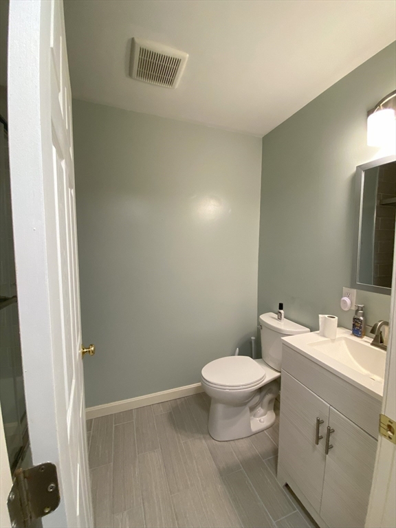 700 East St, Walpole